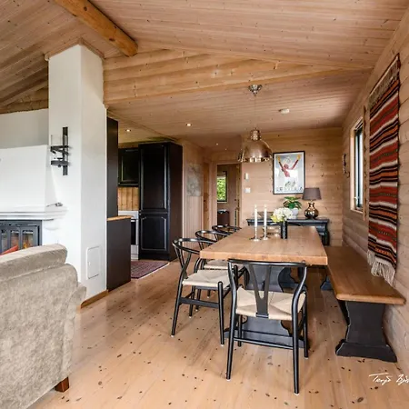 Hotel Al Skisenter - With Panoramic View For 8 Guests Holo