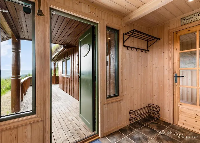 Hotel Al Skisenter - With Panoramic View For 8 Guests 3*